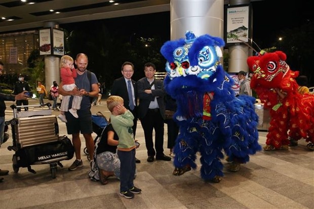 One more foreign airline opens Taipei - Da Nang direct air route