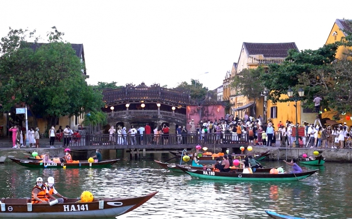 Hoi An offers free entrance tickets to Old Quarter on December 4