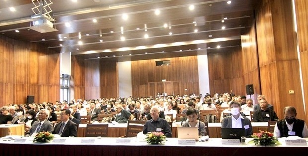 International chemistry conference attracts over 350 scientists