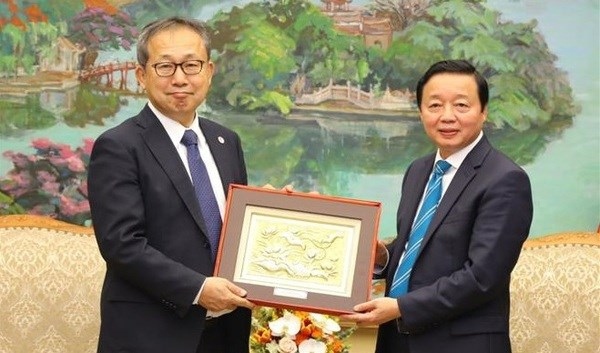 Vietnam keen on working with Japan in implementing global commitments, goals