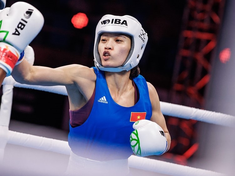 Vietnamese boxer makes history at world boxing championship