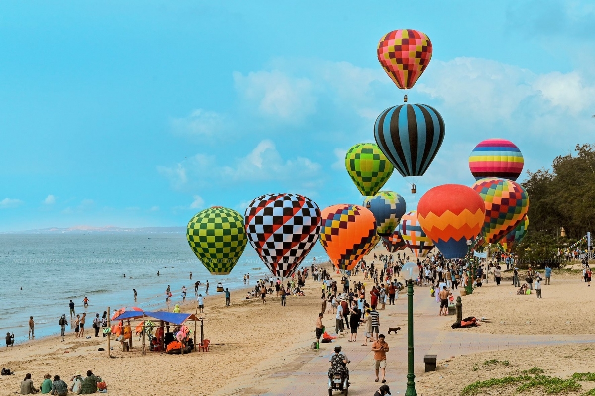 Mui Ne among world’s top 5 destinations for hot air balloon ride