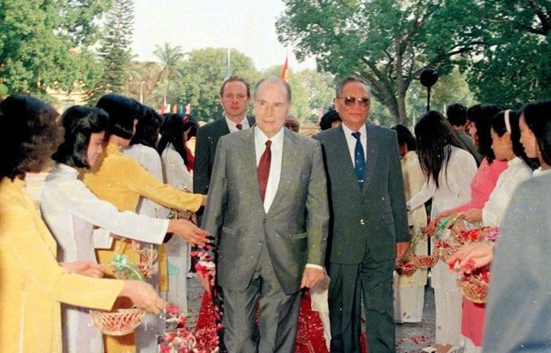 French Ambassador looks back 50 years of Vietnam-France diplomatic ties