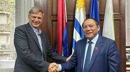 Vietnam, Uruguay to cooperate in sports