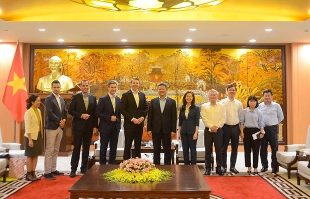 Austrian firms eye investment cooperation with Hanoi