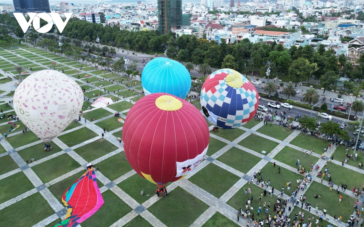 2023 International Hot Air Balloon Festival kicks off in Quy Nhon