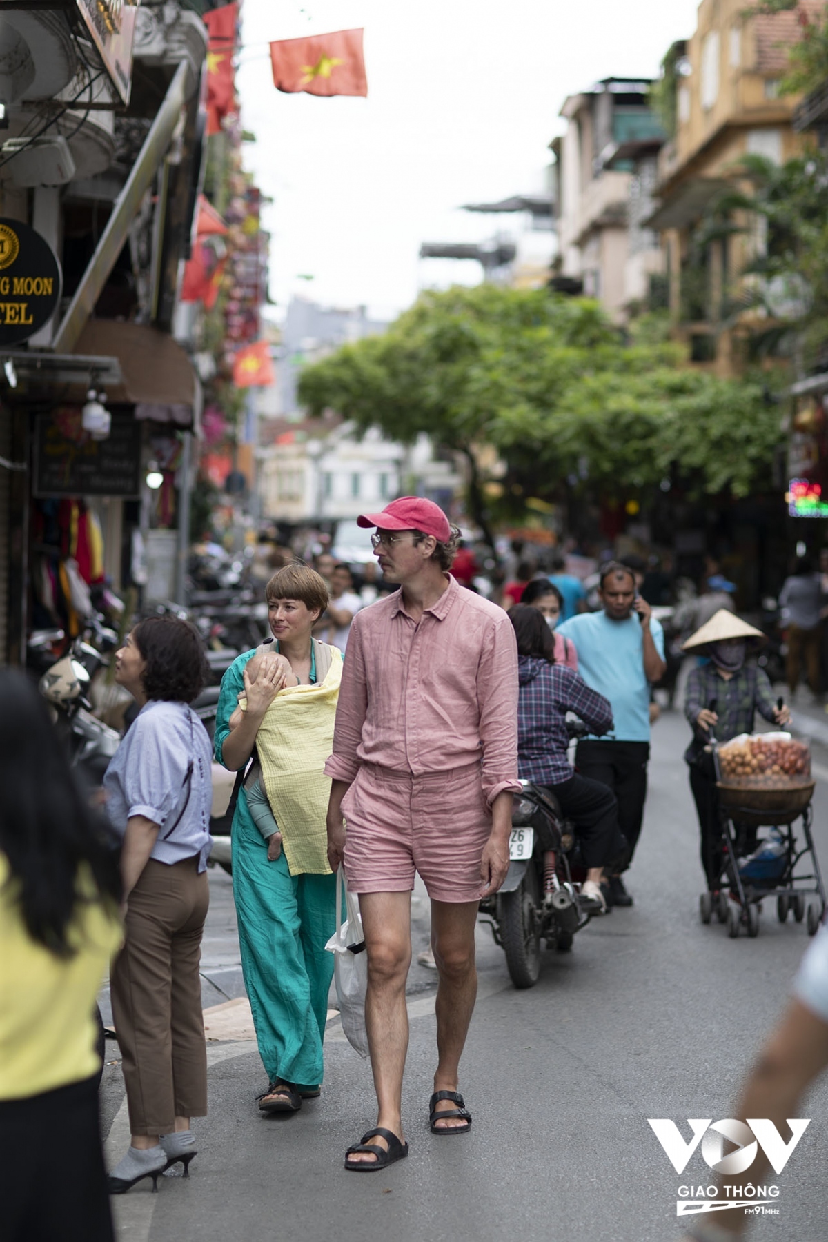 Old Quarter bustles with trade once more in Hanoi