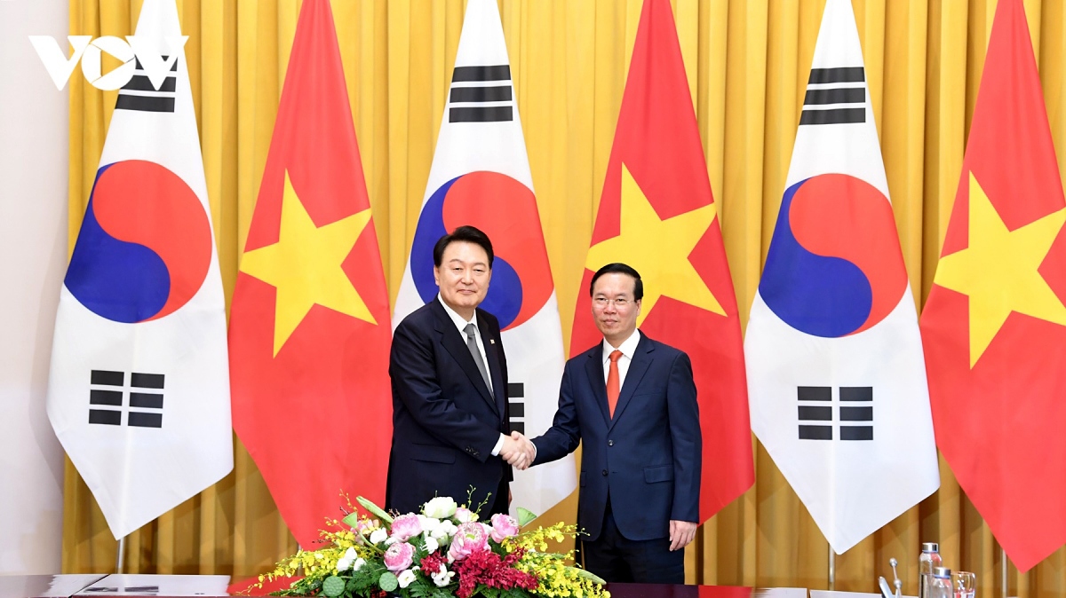 President Yoon Suk-yeol ends Vietnam visit