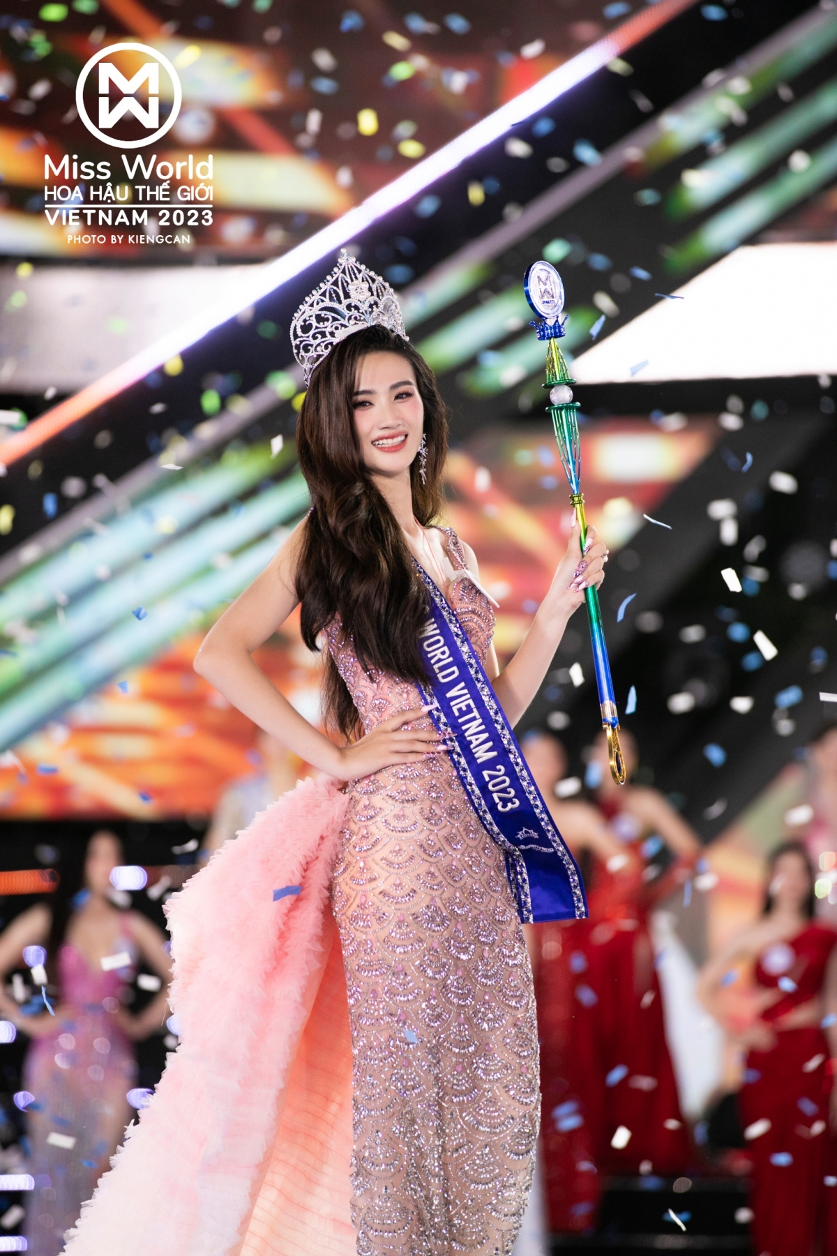 Huynh Tran Y Nhi crowned Miss World Vietnam 2023