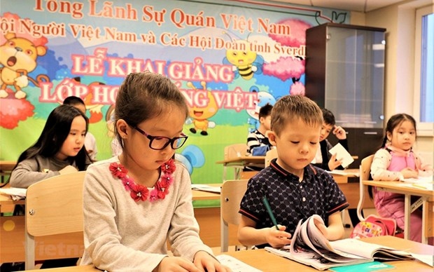 Efforts to promote Vietnamese language in Vietnamese communities abroad