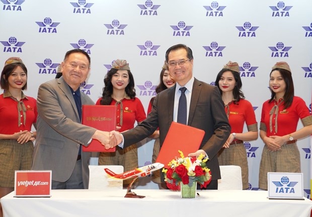 Vietjet Aviation Academy becomes training partner of IATA
