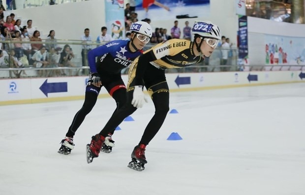 National ice skating championships kicks off in Hanoi