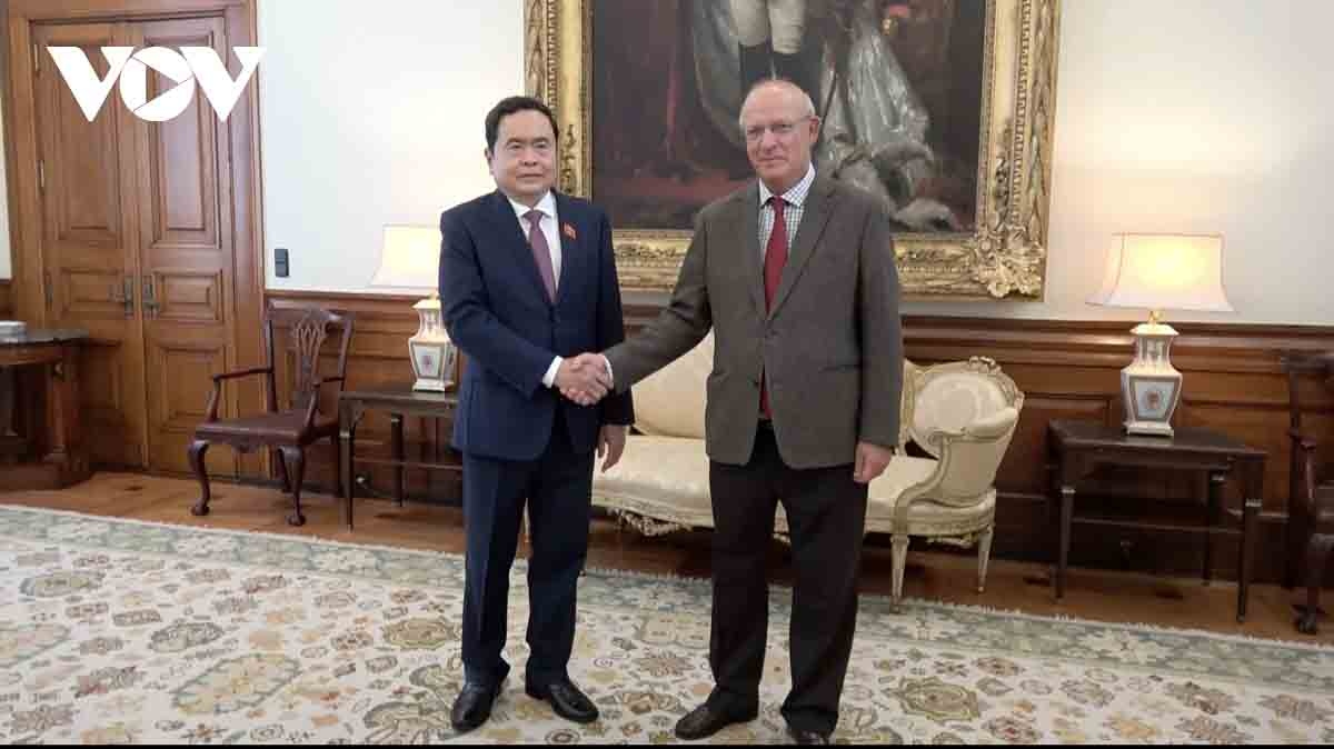 Portugal attaches importance to developing relations with Vietnam