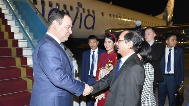 Belarusian PM arrives in Hanoi, starting official Vietnam visit