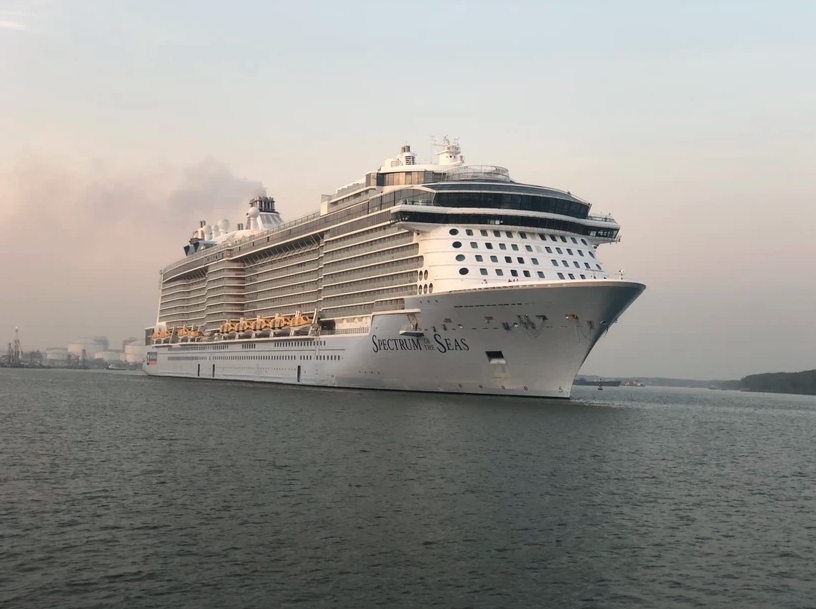 More luxury cruise ships to bring visitors to Vietnam in early 2024