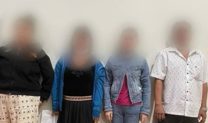 Dak Nong police arrest five suspects for selling women to China