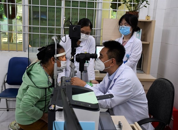 Australian fund helps Ba Ria – Vung Tau improve quality of refraction service