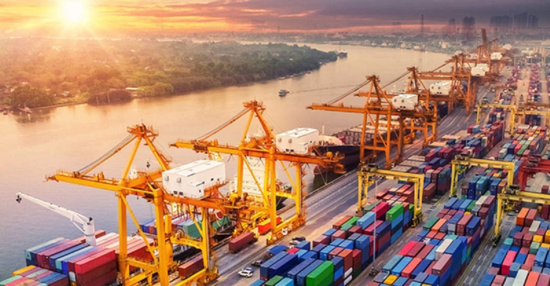 Vietnam enjoys major trade surplus with UAE