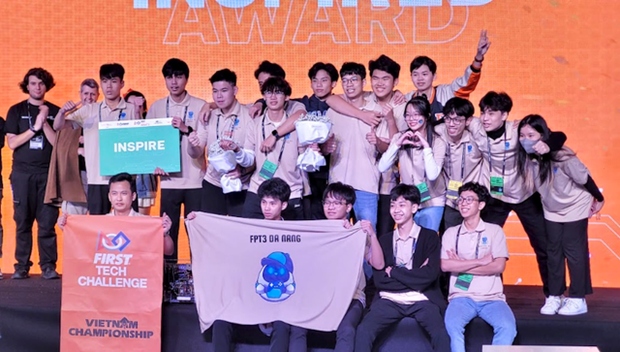 Da Nang’s students to compete at world’s FIRST robotic championship