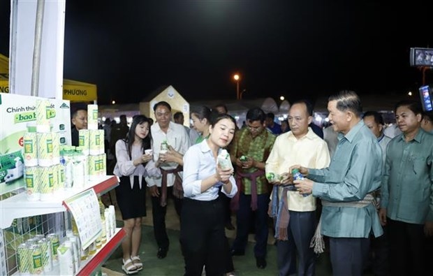 CLV Development Triangle exhibition kicks off in Laos