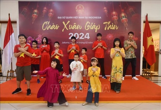 Vietnamese people in Indonesia mark Year of Dragon