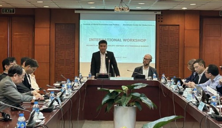 Workshop looks into external challenges’ impacts on Vietnamese development