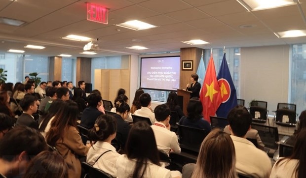 Career orientation workshop held to support Vietnamese students in US