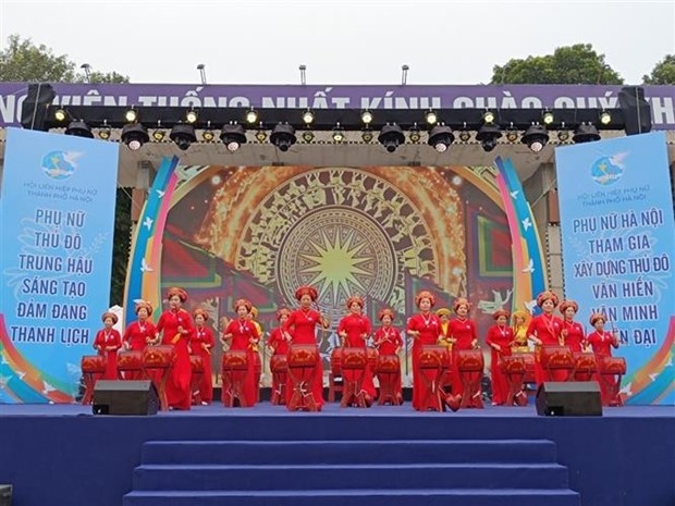 Hanoi holds festival of women for peace and development