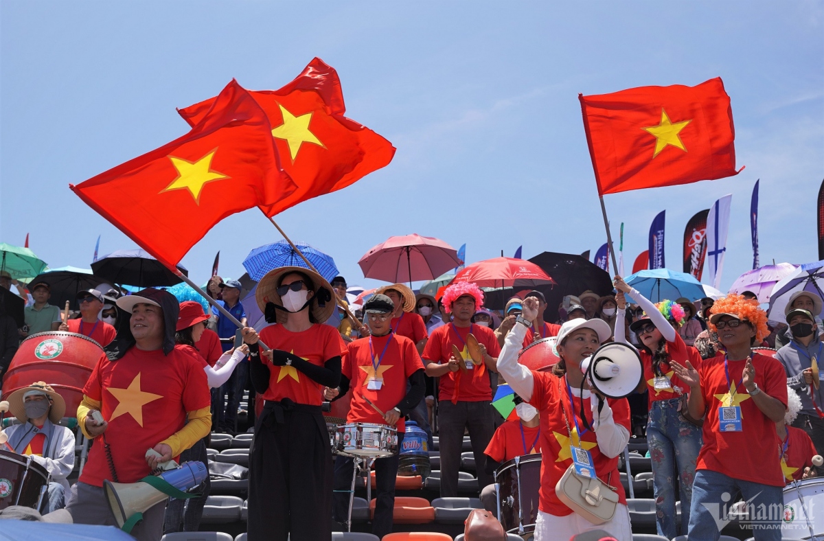 Loud cheers to UIM F1H2O World Championship teams