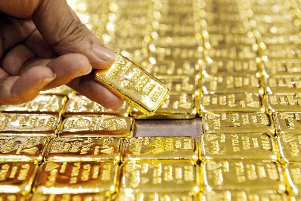 Vietnam to hold gold bullion bidding session to stabilise domestic market