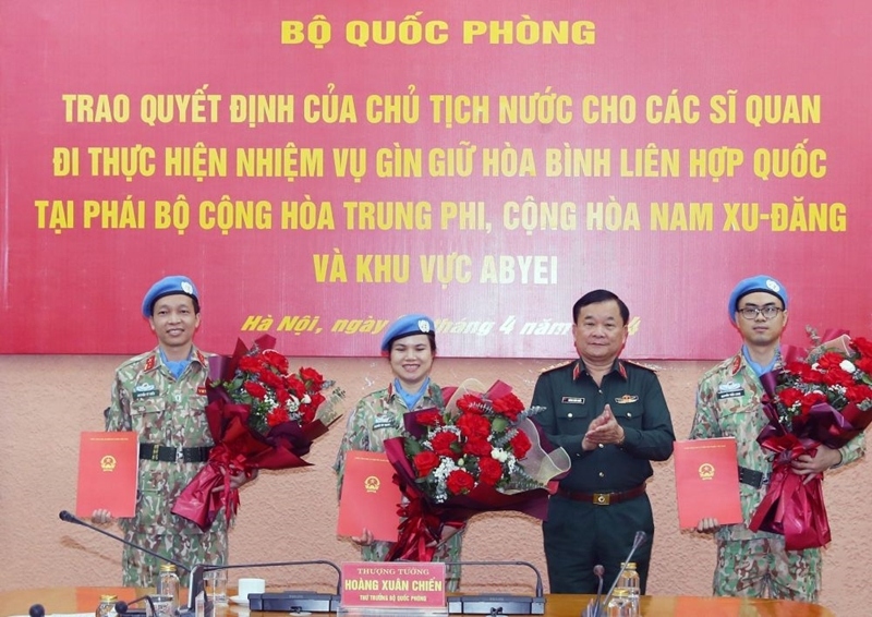 Three Vietnamese officers dispatched to UN peacekeeping missions