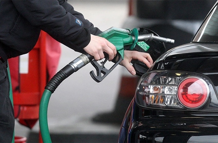 Petrol prices up again to exceed VND25,000 per litre in latest adjustment