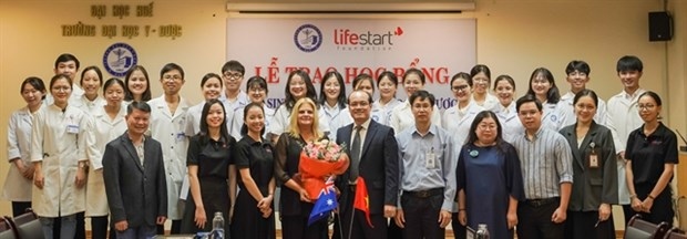 Scholarships presented to disadvantaged students in central Vietnam