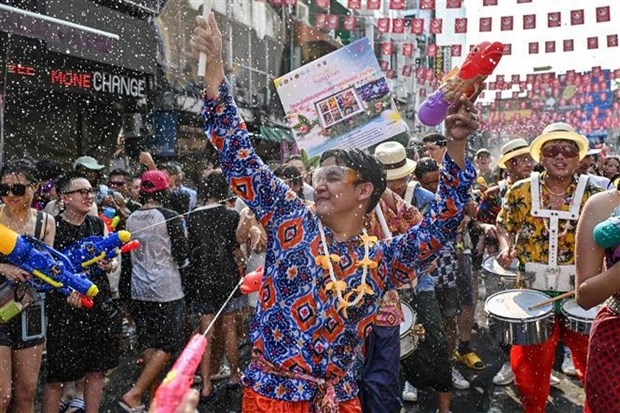 NA Chairman sends greetings to Thailand on Songkran festival