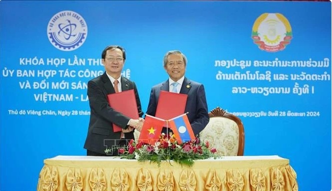 Laos, Vietnam bolster cooperation in technology, innovation
