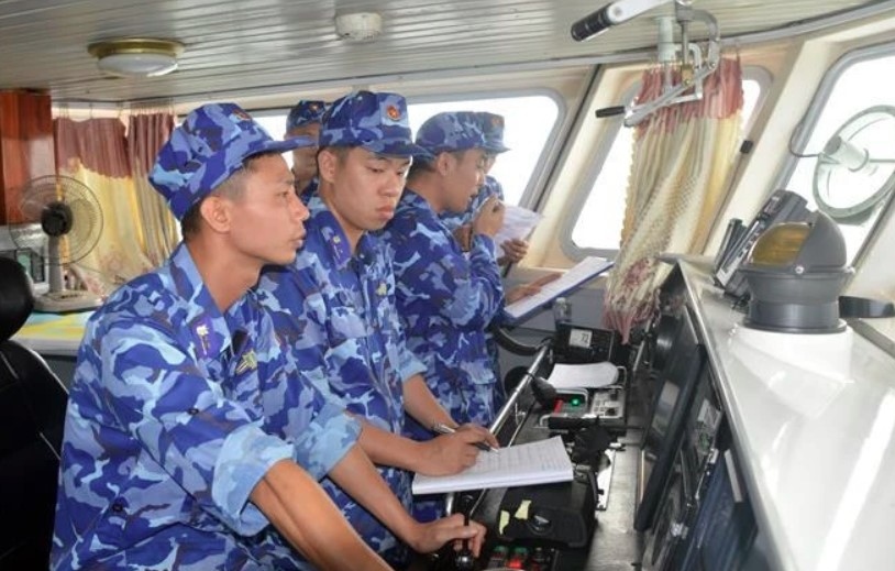 Vietnamese, Chinese coast guards conduct joint patrol in northern Gulf of Tonkin