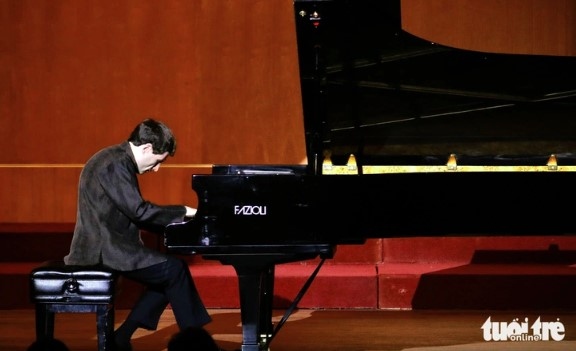 World renowned pianist Boris Giltburg thrills crowds in Ho Chi Minh City