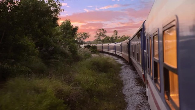 CNN hails Vietnam’s luxury train route