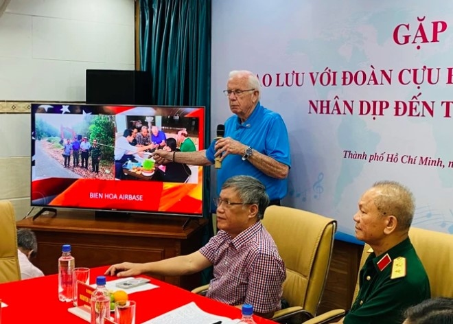 US veterans assist Vietnam in searching for martyrs' remains