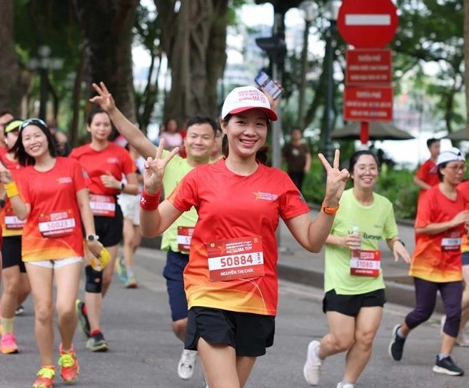Thousands run for a drug-free community