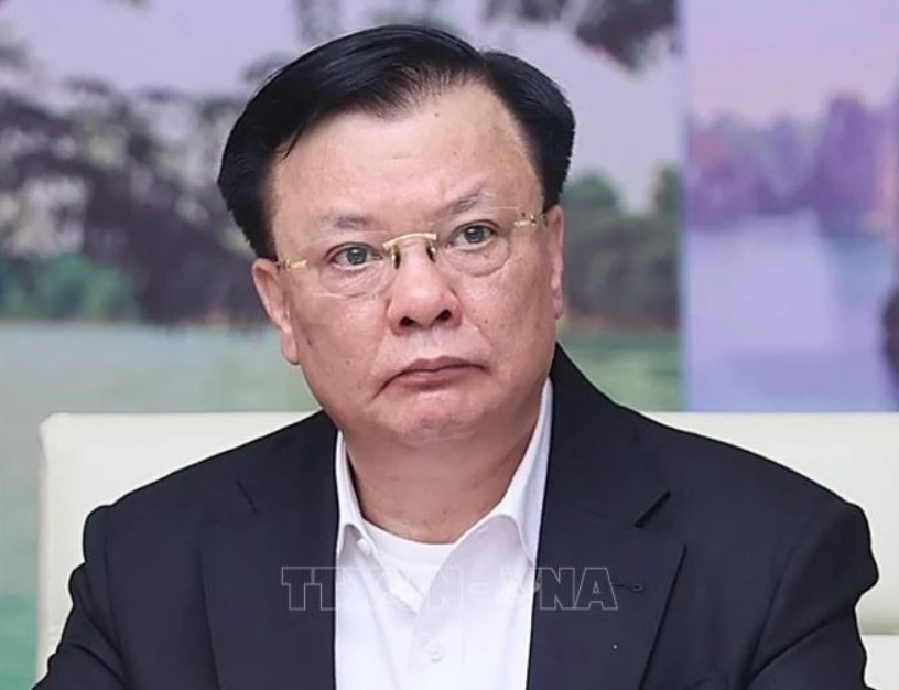 Politburo, Secretariat discipline violating Party organisations, members