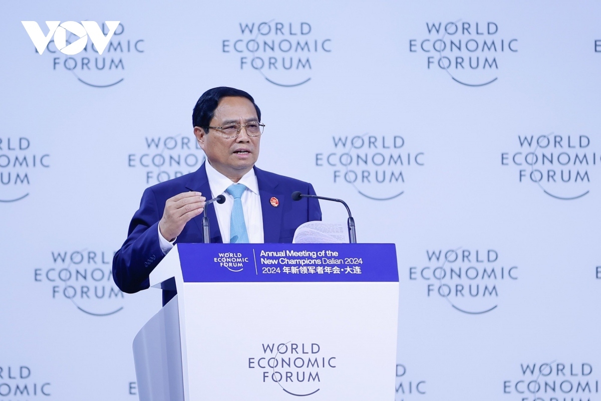 Vietnam calls for confidence building, dialogue promotion at WEF Meeting