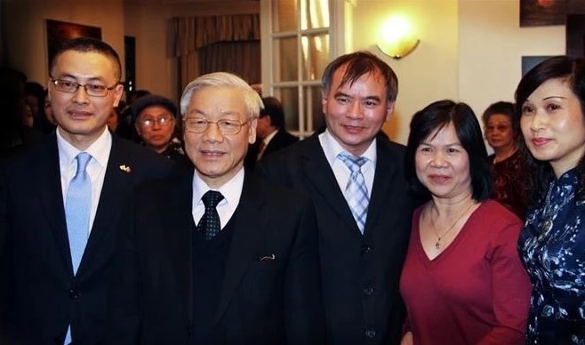 Oversea artist recalls unforgettable memory with Party leader Nguyen Phu Trong