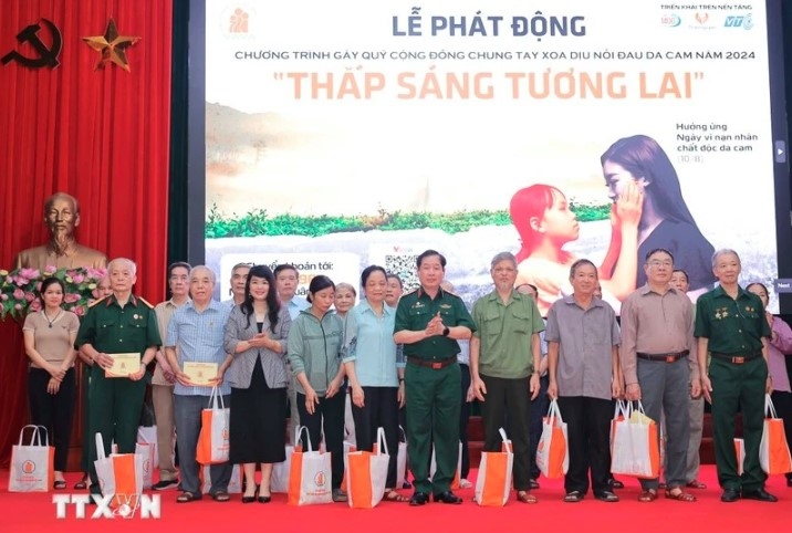 Programme launched to support Vietnamese AO victims
