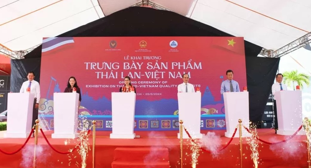 Exhibition introduces Thai and Vietnamese products