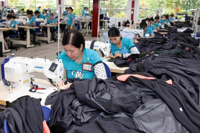 Garment industry improves productivity to reduce pressure from high labour costs