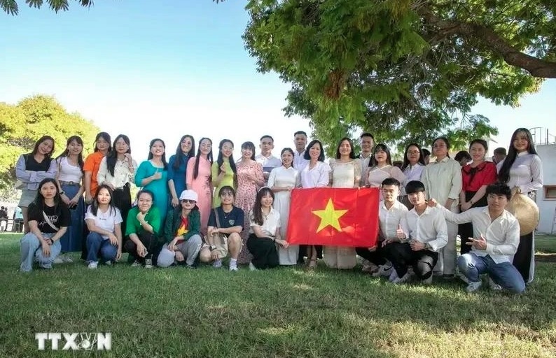 Vietnamese agriculture trainees complete refresher course in Israel