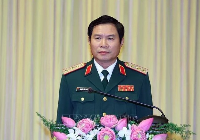 Vietnam, Laos step up defence cooperation