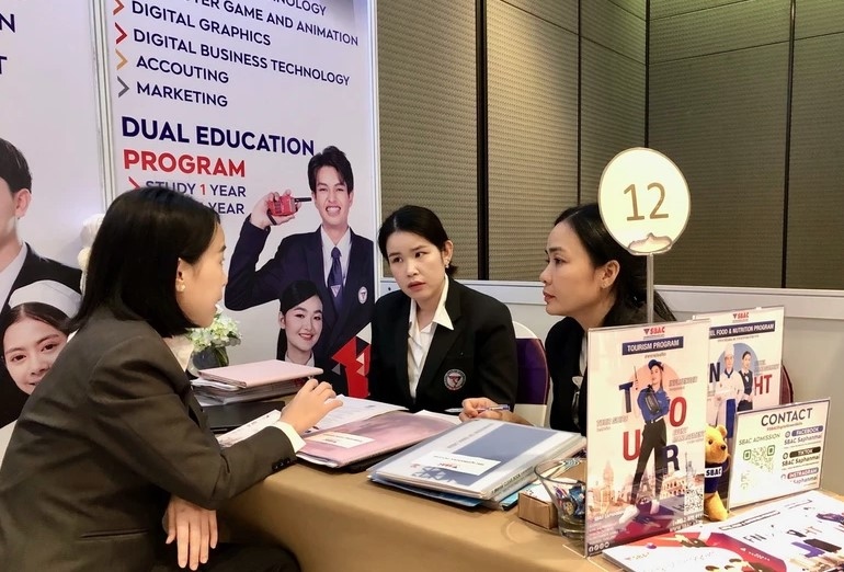 Vietnam and Thailand ramp up cooperation in training skilled workforce