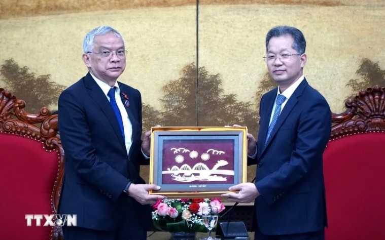 Da Nang, Lao localities boost cooperation